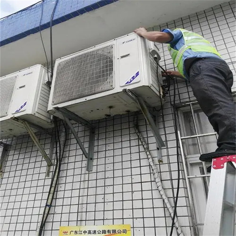 深圳宝安港隆城给挂式空调加氟需要多少钱